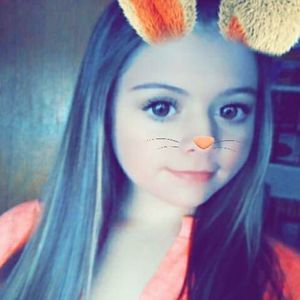 Meet your Posher, Abigail